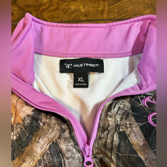 Truetimber Camouflage and Purple Women’s quarter zip - Picture 3 of 3